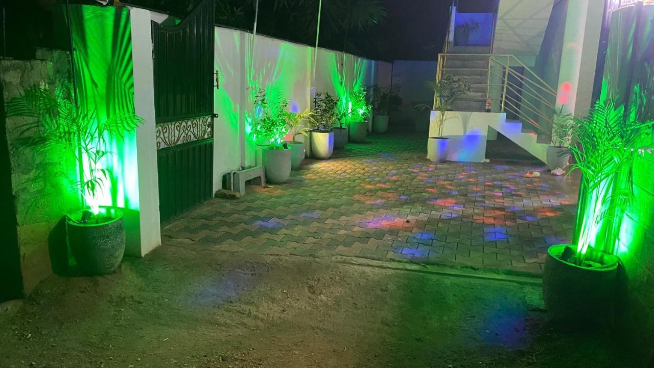 Lali Beach Villa Trincomalee Εξωτερικό φωτογραφία