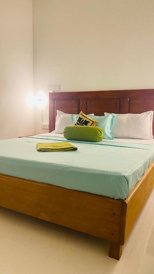Lali Beach Villa Trincomalee Εξωτερικό φωτογραφία